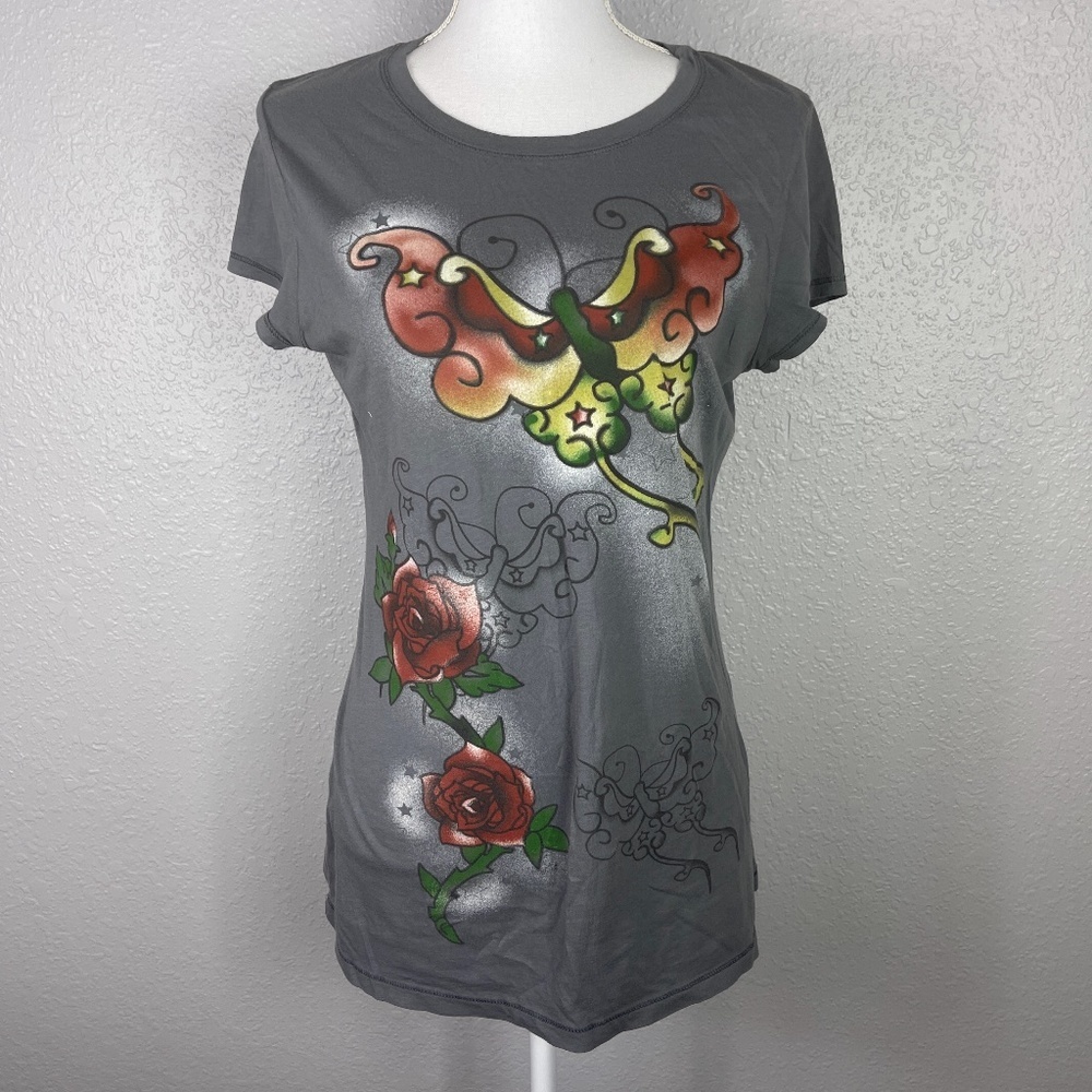 Women's Weavers Graphic T-Shirt with butterfly & rose size  XL‎